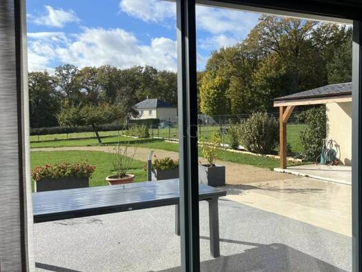 Maison de plain-pied en viager 676 000 € 4 pièces 154,2 m² 1 476 m² de terrain Valencisse 41190