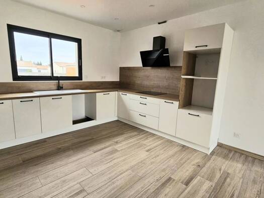 Maison à louer - Première occupation 1 200 € 4 pièces 3 chambres 89,6 m² Ginestas 11120