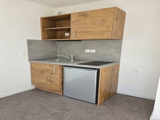 Appartement à louer - logement étudiant 370 € 1 pièce 23 m² Étage 1/1 Rabière Joué-lès-Tours 37300