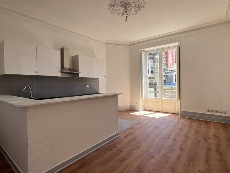 Maison à louer, 51m², BORDEAUX