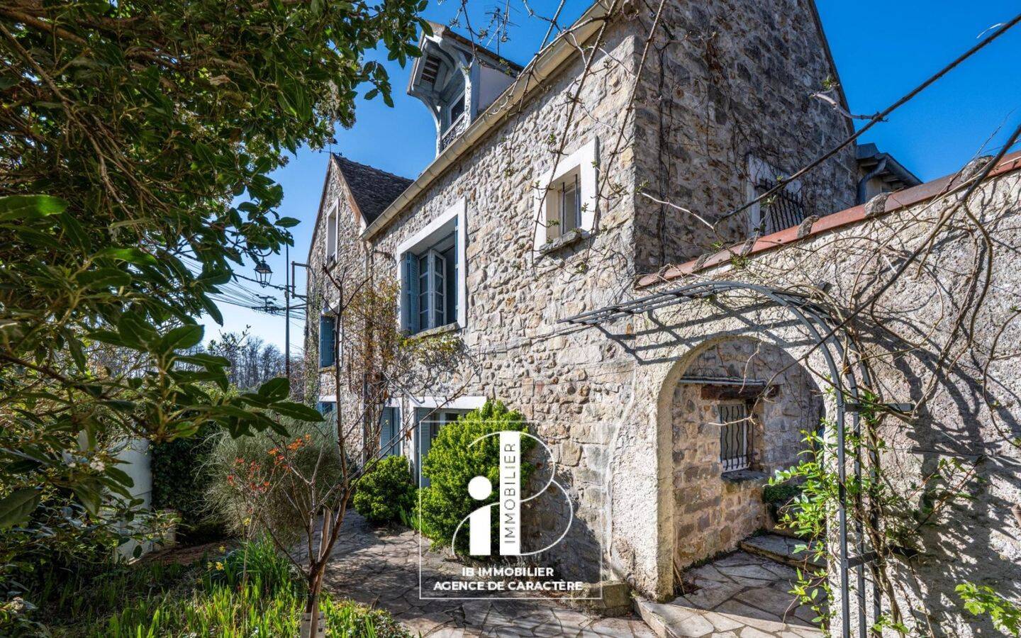 Maison à vendre, 173m², SAMOIS SUR SEINE