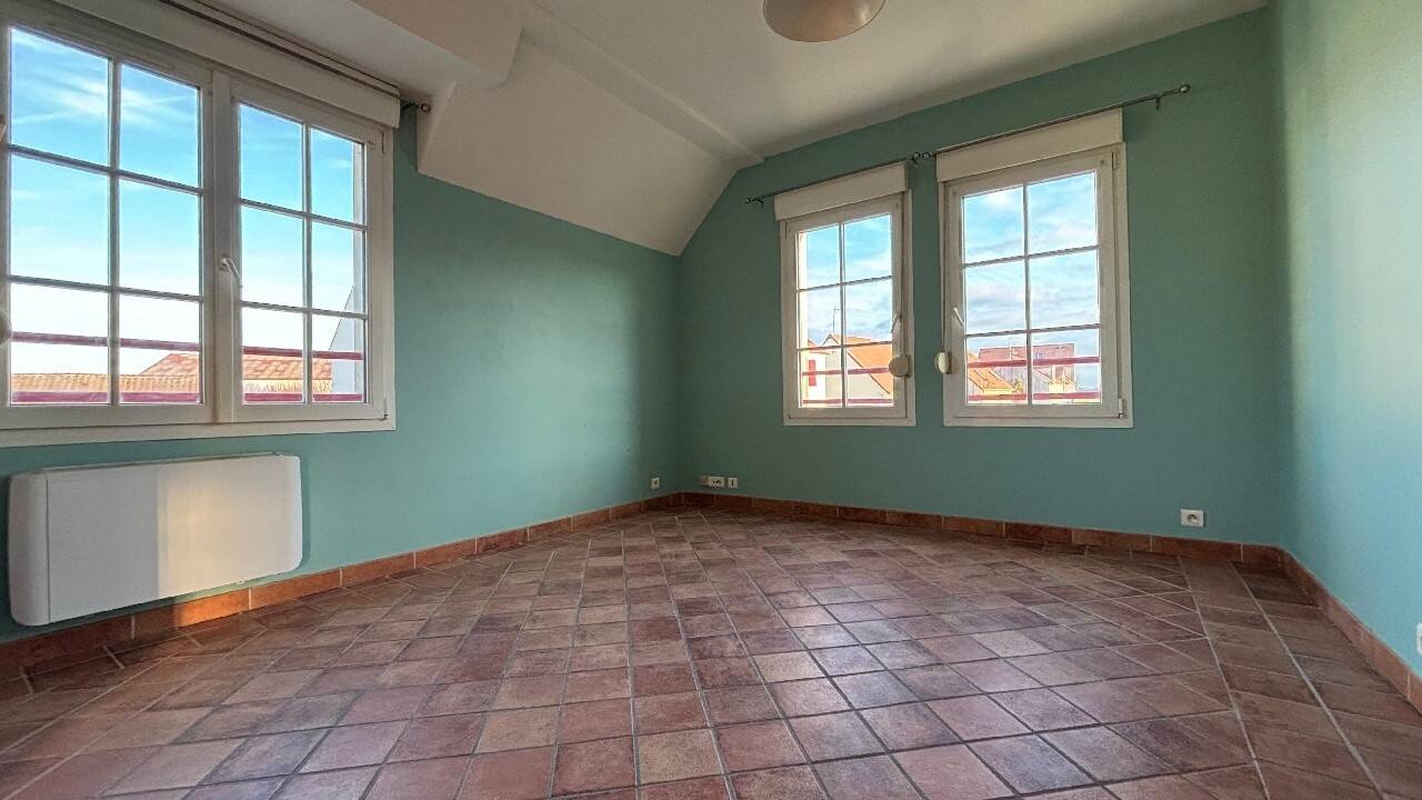 Maison à louer, 33m², CHENNEVIERES LES LOUVRES