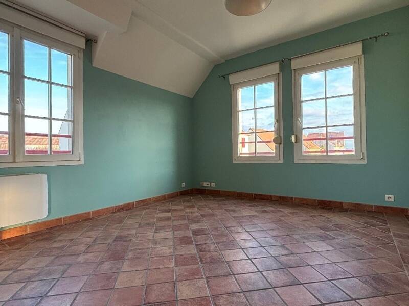 Maison à louer, 33m², CHENNEVIERES LES LOUVRES