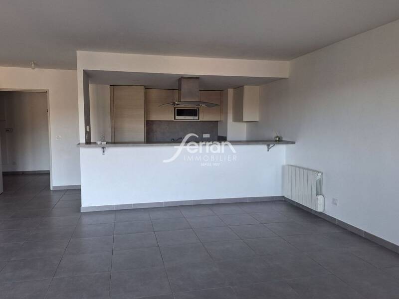 Maison à louer, 73m², TRANS EN PROVENCE