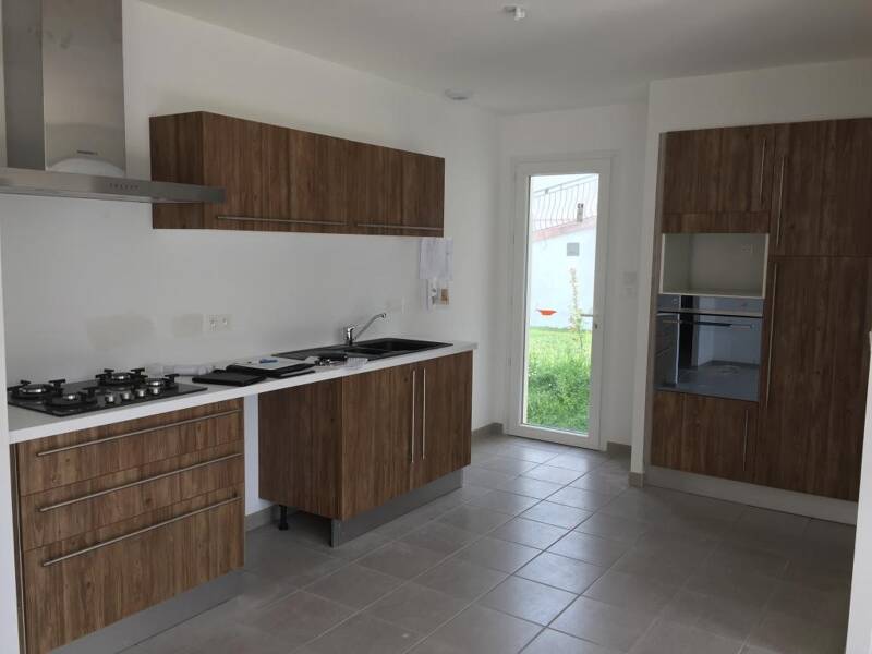 Maison à louer, 94m², SAUJON