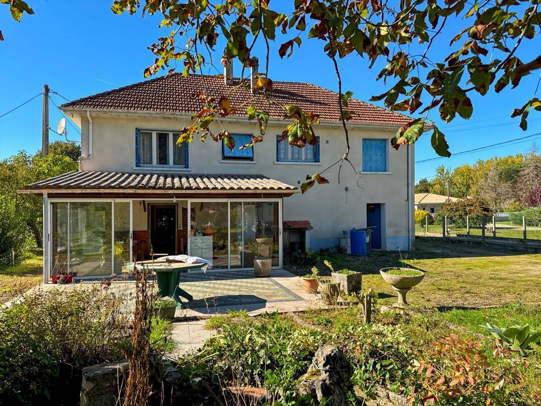 Maison à vendre, 193m², SAINT LEON SUR L'ISLE