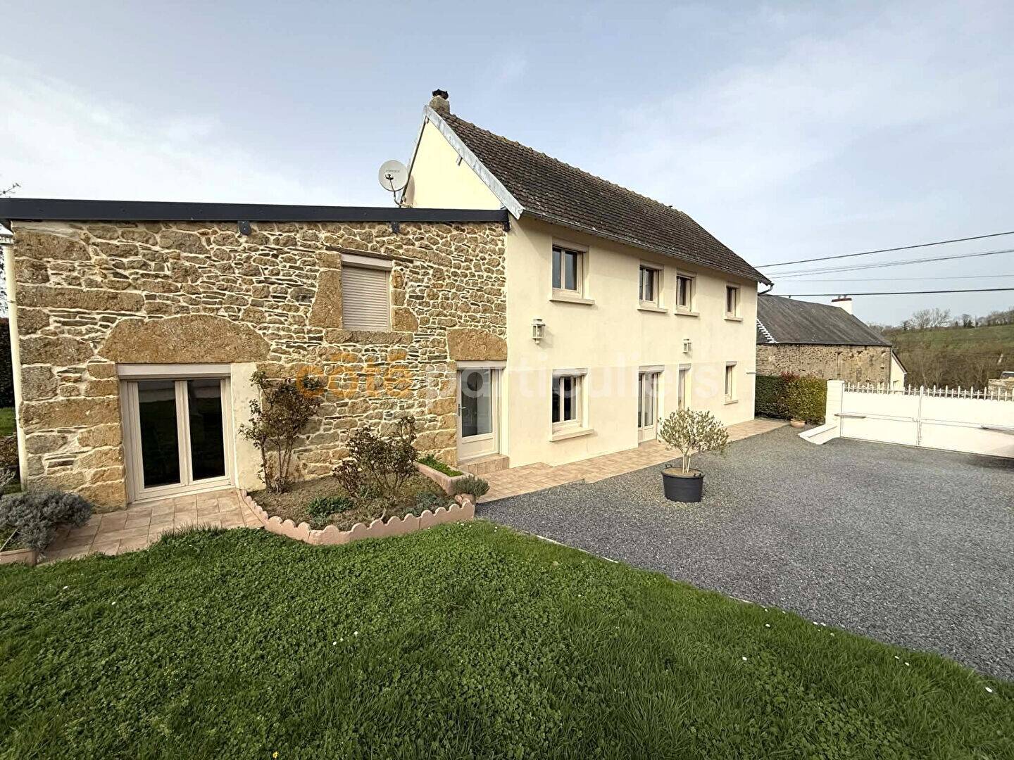 Maison à vendre, 152m², SAINTE HONORINE DU FAY