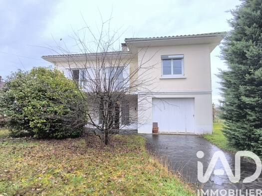 Maison à vendre 197 500 € 5 pièces 4 chambres 142 m² 800 m² de terrain Pineuilh 33220