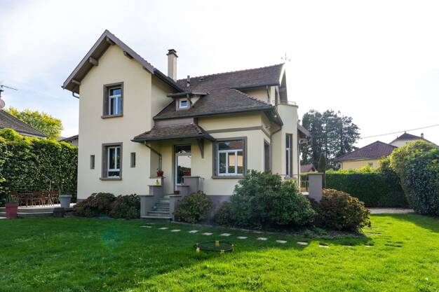 Maison à vendre 730 000 € 6 pièces 5 chambres 171 m² 980 m² de terrain Vaulnaveys-le-Haut 38410