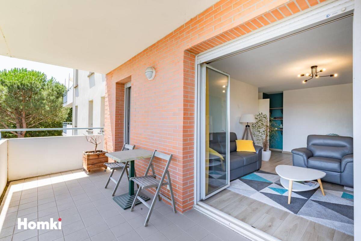 Appartement T3 de 64 m2 à Toulouse 31500, Rue Xavier Darasse — 1