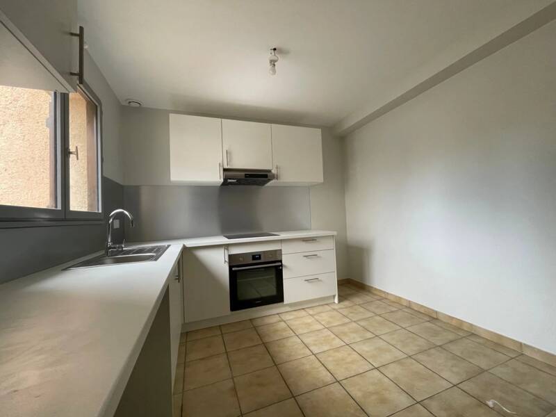 Maison à louer, 78m², SAINT SYMPHORIEN D'OZON