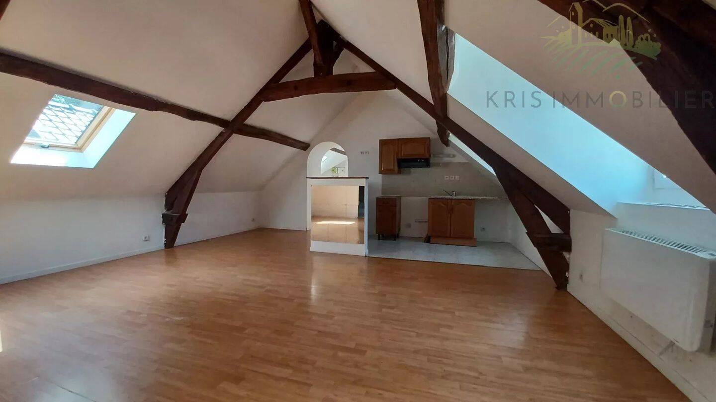 Maison à louer, 50m², MONTREUIL AUX LIONS