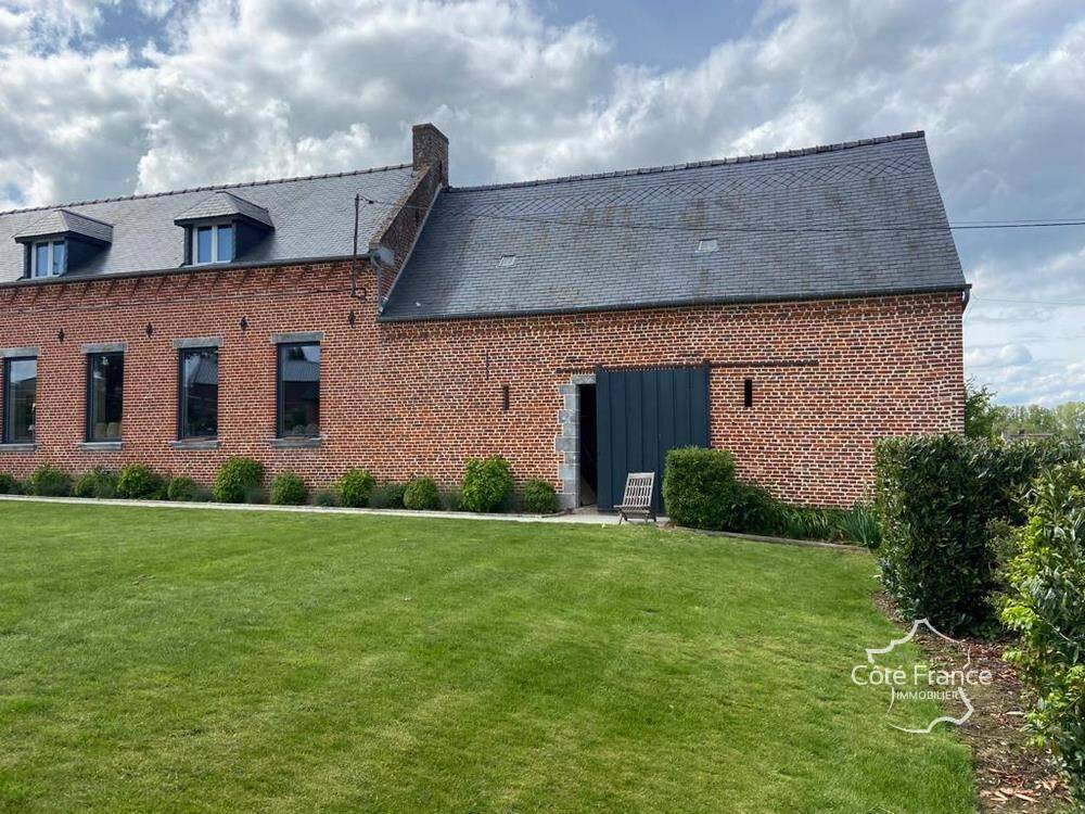 Maison à vendre, 210m², LA NEUVILLE LES DORENGT