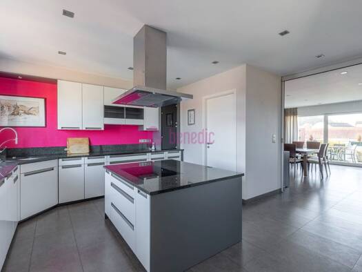 Appartement à vendre 242 000 € 5 pièces 3 chambres 140 m² Étage 5/5 Centre  Forbach 57600