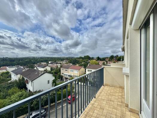 Appartement à vendre 250 000 € 3 pièces 2 chambres 66,8 m² 2ème étage Morte Riviere-Les Pres Bouchards Verrières-le-Buisson 91370