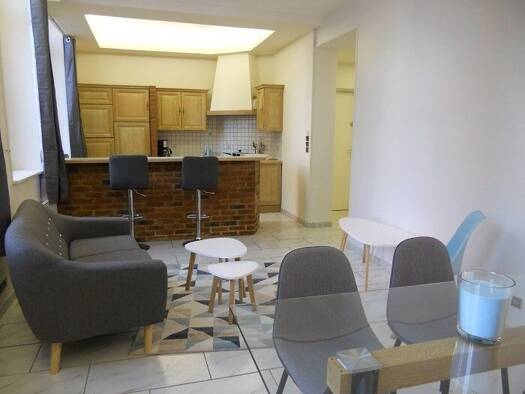 Appartement à louer 620 € 3 pièces 2 chambres 61 m² RDC/3 Centre Ville Saint-Quentin 02100