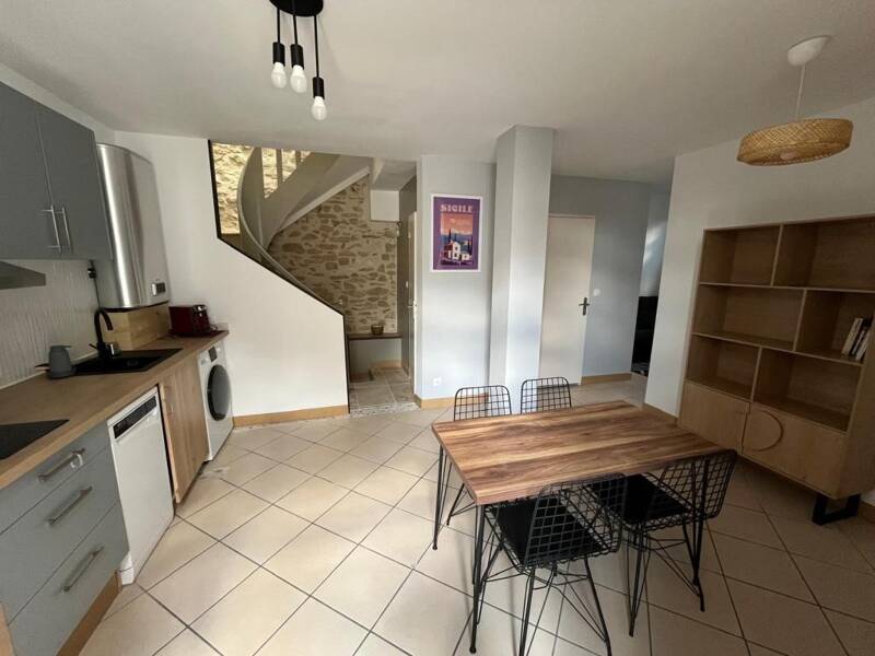 Maison à louer, 64m², NIMES