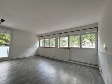 Appartement à louer 879 € 3 pièces 2 chambres 59 m² La Duchère Lyon 9ème 69009