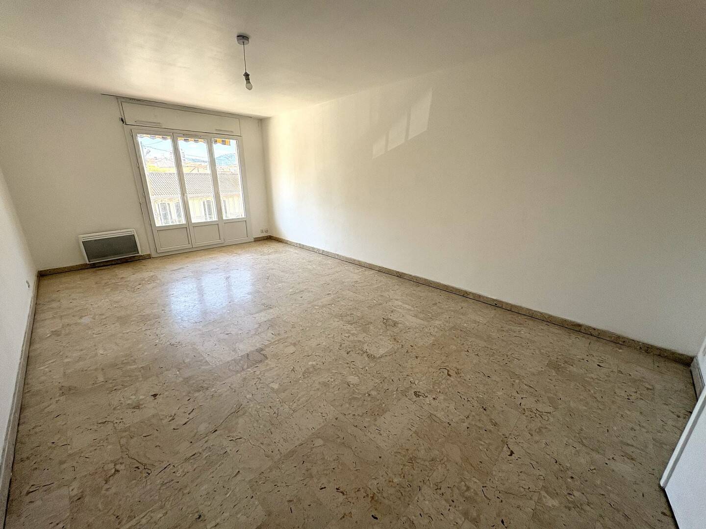 Maison à vendre, 84m², TOULON