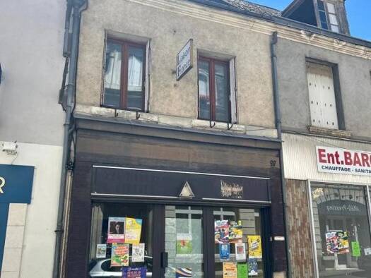 Maison de ville à vendre 44 000 € 4 pièces 2 chambres 108 m² 108 m² de terrain La Châtre 36400