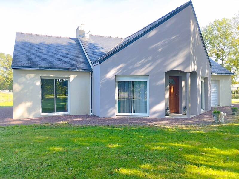 Maison à vendre, 138m², SAINTE ANNE SUR BRIVET