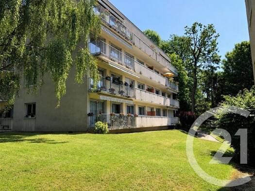 Appartement à vendre 209 900 € 3 pièces 2 chambres 74,26 m² RDC Taverny 95150