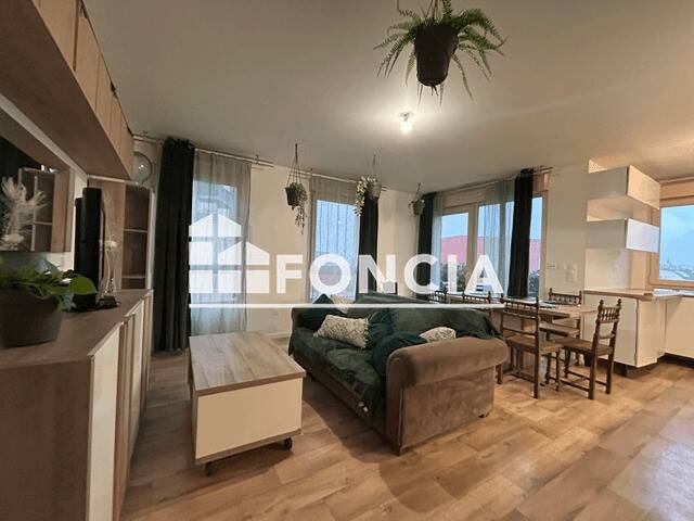 Maison à louer, 78m², SOTTEVILLE LES ROUEN