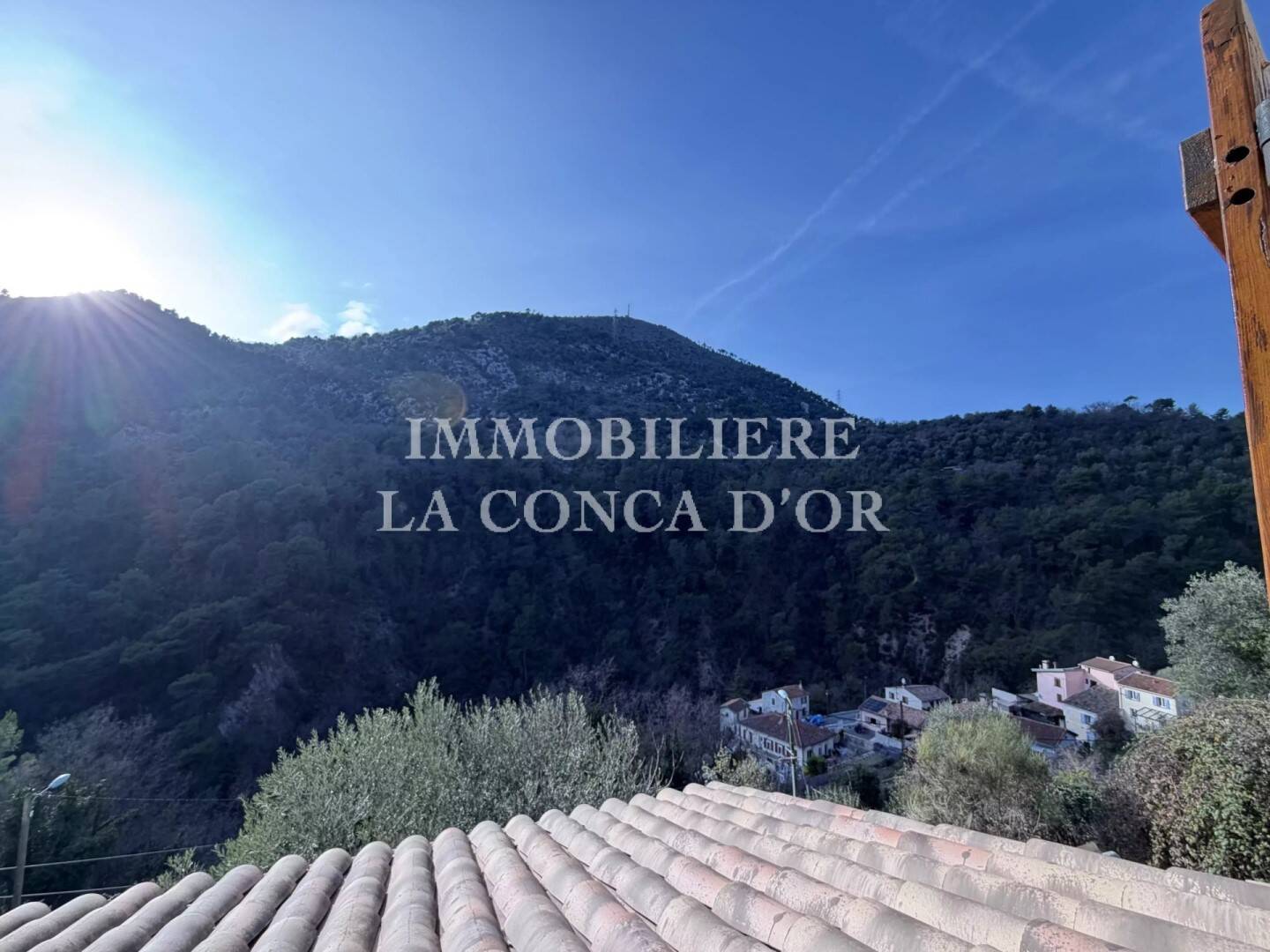 Maison à vendre, 114m², TOURRETTE LEVENS