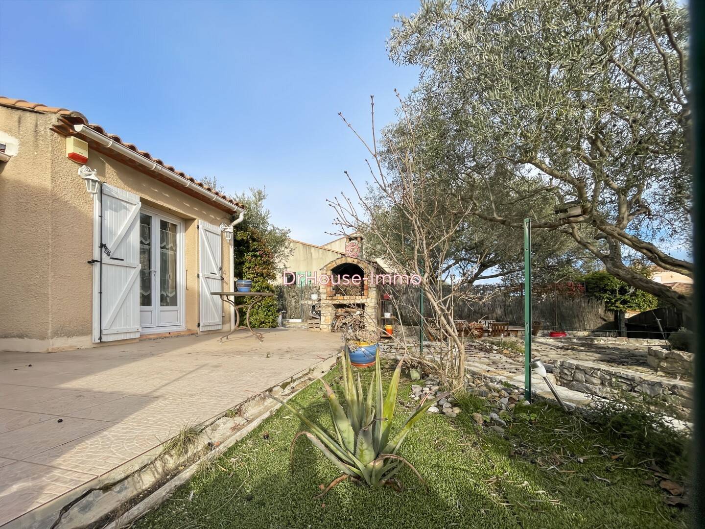 Maison à vendre, 110m², MONTBAZIN