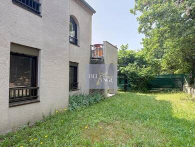 Appartement à vendre 210 000 € 4 pièces 2 chambres 73 m² RDC Ruoms 07120