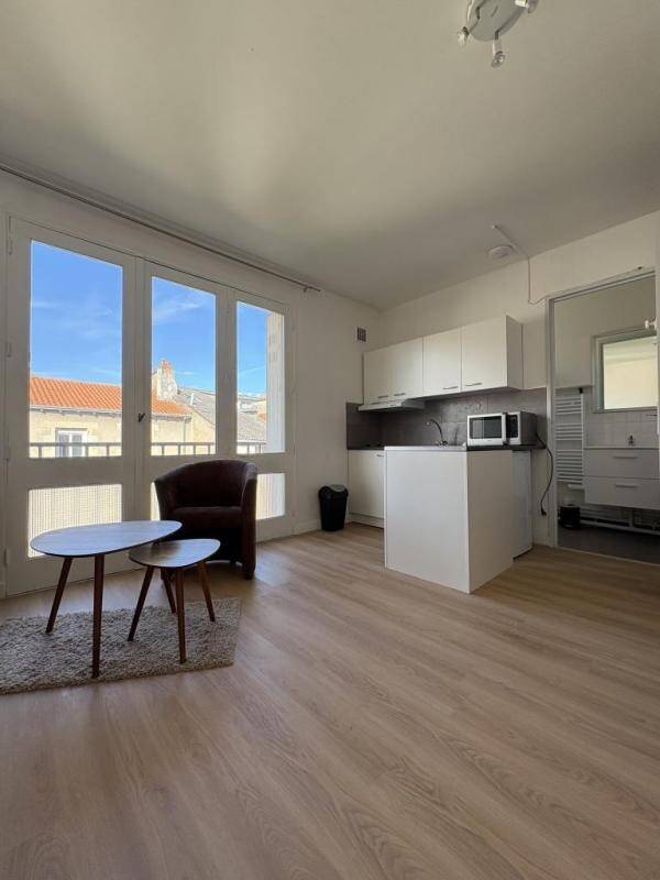 Maison à louer, 23m², POITIERS