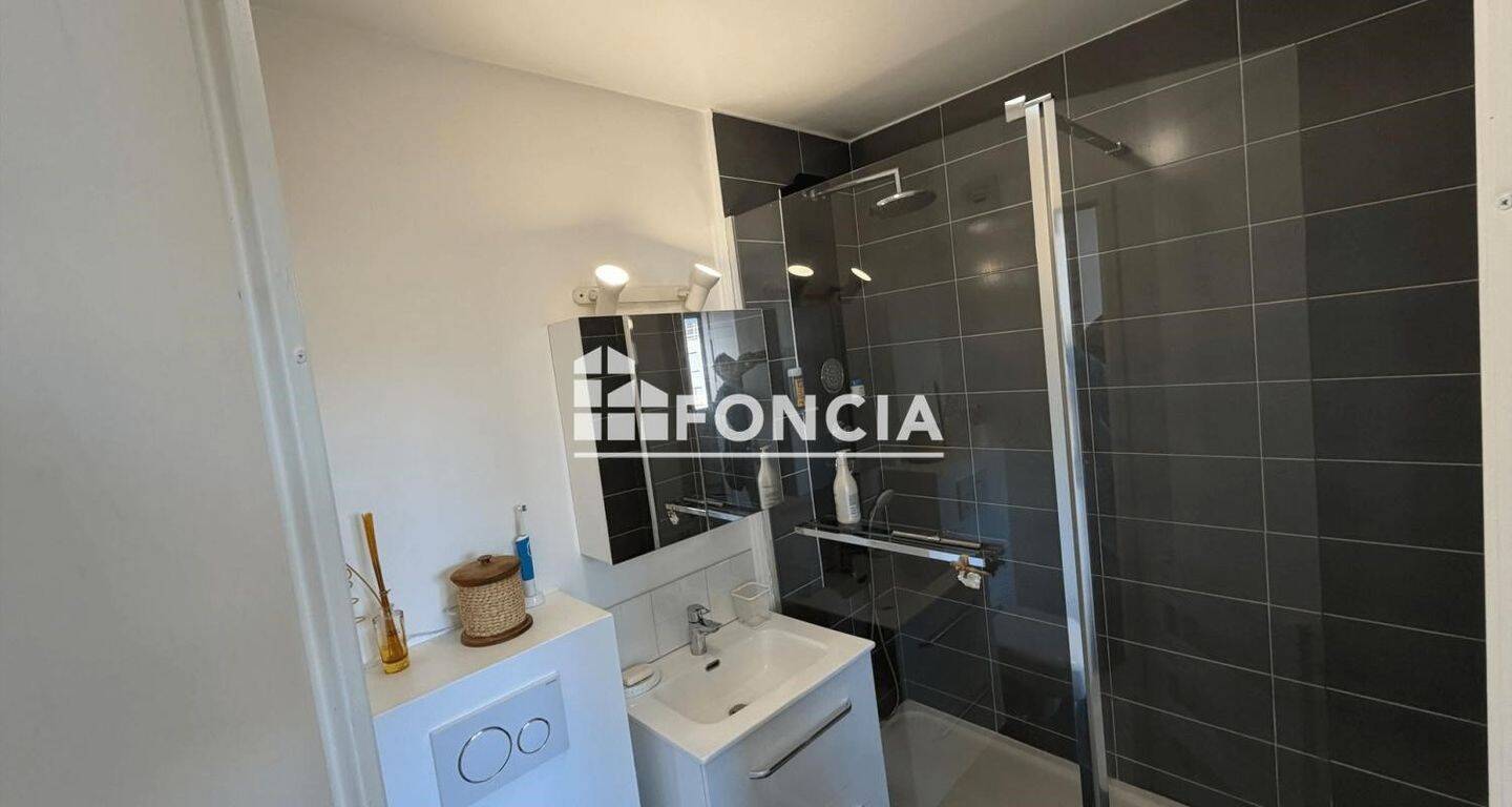 Maison à louer, 42m², COURCOURONNES