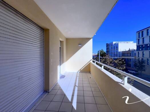 Appartement à vendre 235 000 € 3 pièces 2 chambres 64 m² Étage 2/4 Port Marianne - Richter Montpellier 34000