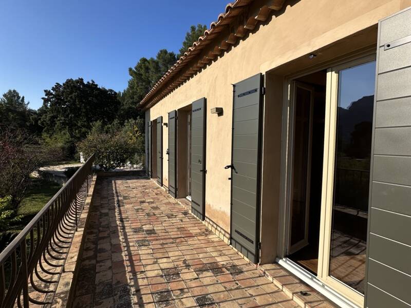 Maison à louer, 164m², CASSIS