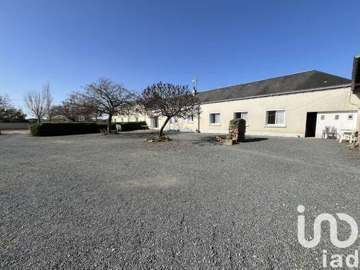 Maison à vendre 86 000 € 4 pièces 3 chambres 102 m² 900 m² de terrain Saint-Varent 79330