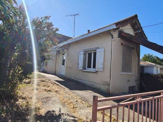 Maison à vendre 129 000 € 3 pièces 2 chambres 60 m² 300 m² de terrain Dronne Coutras 33230