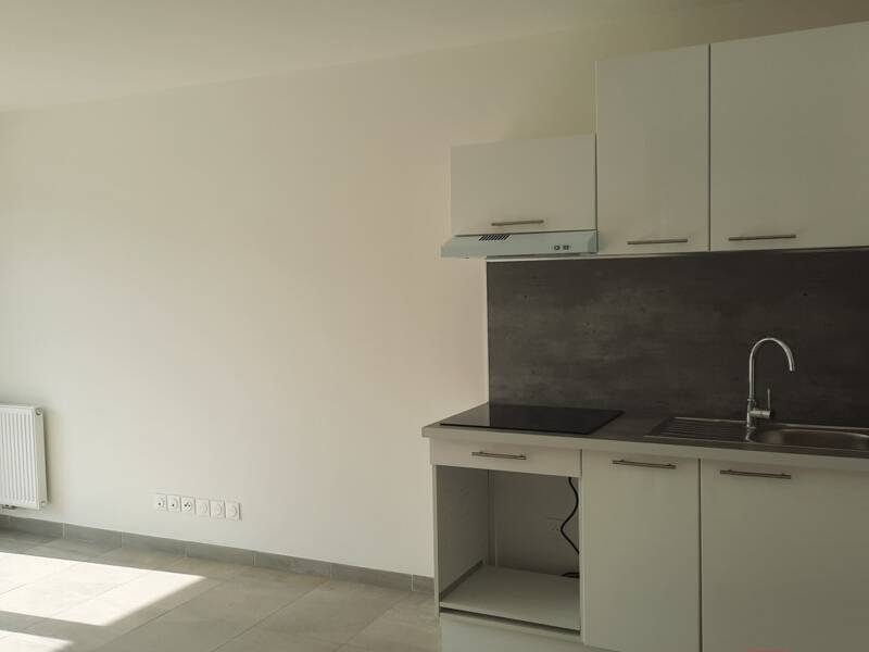 Maison à louer, 37m², MARSEILLE 13E