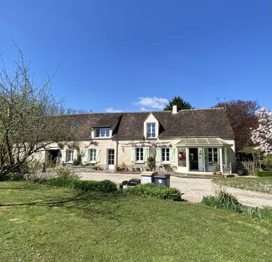 Maison à vendre 430 000 € 6 pièces 4 chambres 140 m² 9 131 m² de terrain Sens 89100