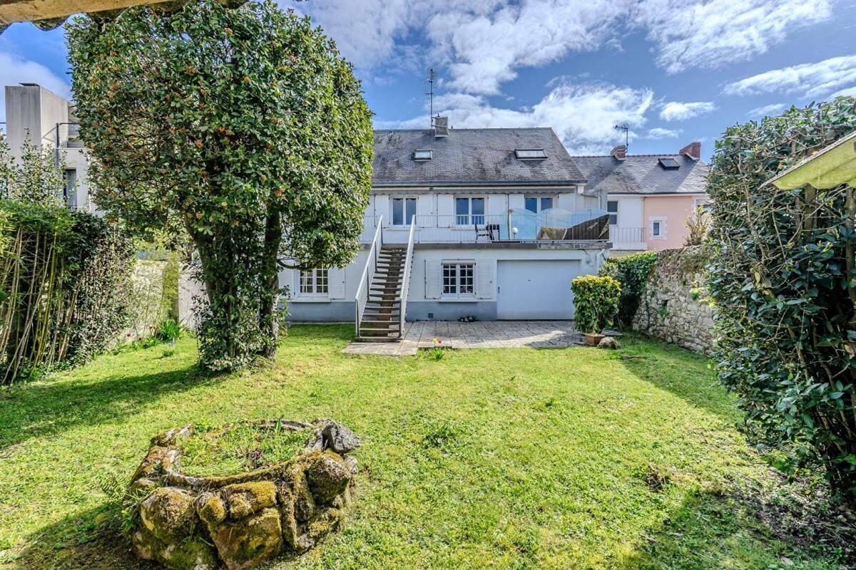 Maison à vendre, 174m², LE POULIGUEN