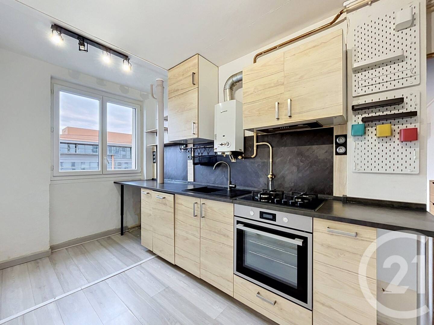 Maison à louer, 42m², IVRY SUR SEINE
