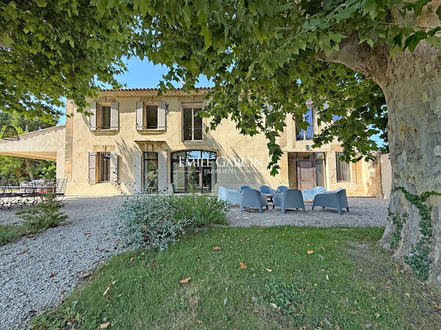 Maison à vendre, 400m², CHATEAURENARD