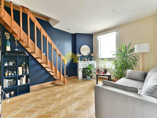 Duplex à louer 1 095 € 3 pièces 2 chambres 62 m² Étage 2/2 Grenat Longjumeau 91160