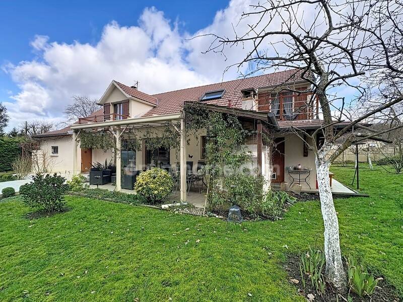 Maison à vendre, 209m², VERNEUIL EN HALATTE