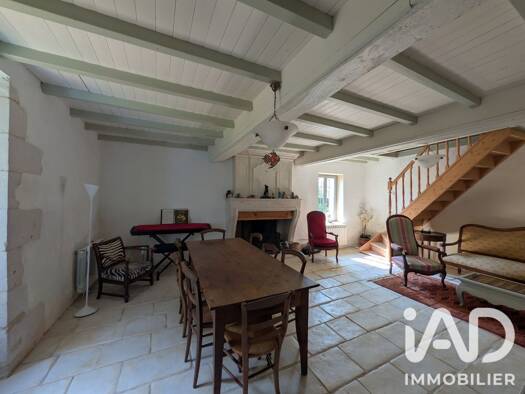 Maison à vendre 155 000 € 4 pièces 2 chambres 122 m² 490 m² de terrain Saint-Dizant-du-Gua 17240