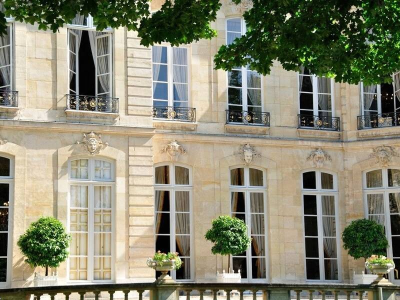 Maison à louer, 400m², PARIS 16E