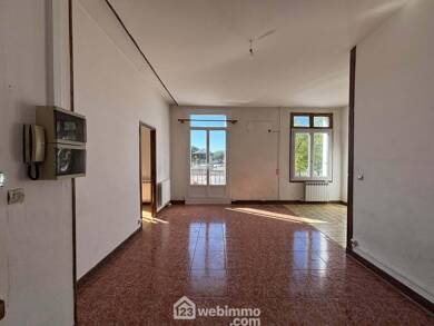 Appartement à vendre 49 500 € 3 pièces 2 chambres 65,7 m² 1er étage Châtellerault 86100