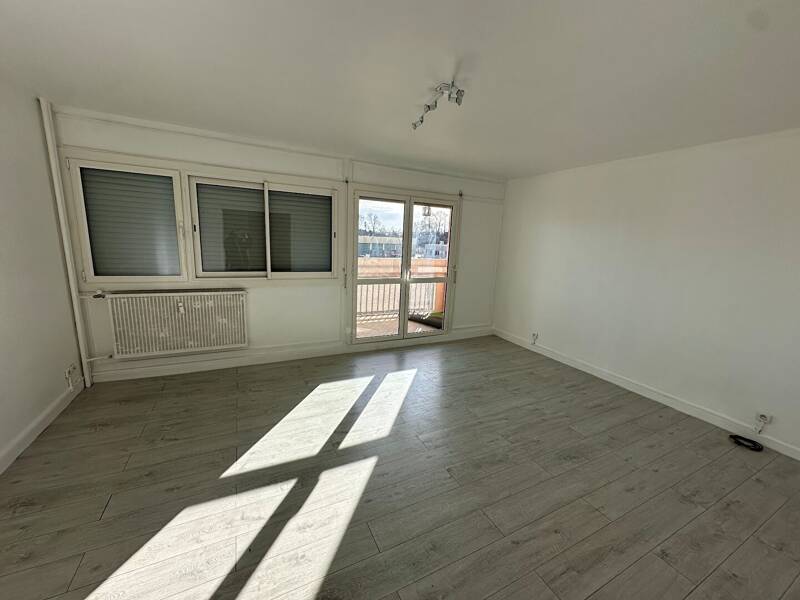 Maison à louer, 72m², PIERRE BENITE