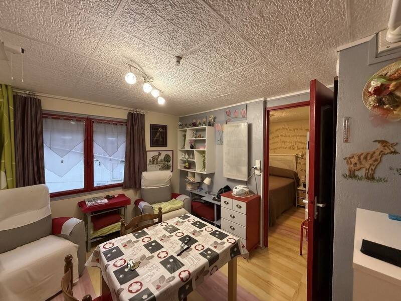 Maison à vendre, 24m², SAINT CLAUDE