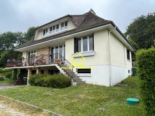 Immeuble à vendre 375 000 € 203 m² Étretat 76790