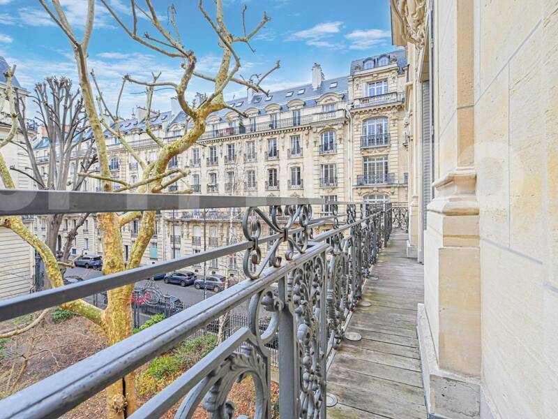 Maison à louer, 161m², PARIS 17E